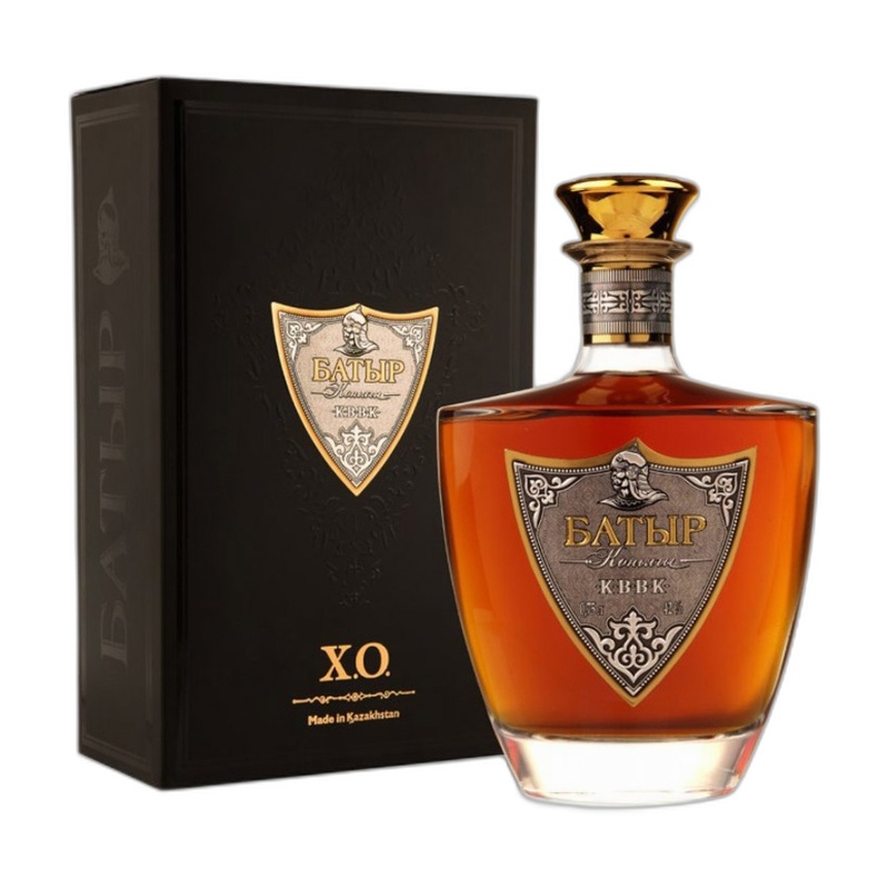 КОНЬЯК БАХУС БАТЫР 40% 0,75Л BOX