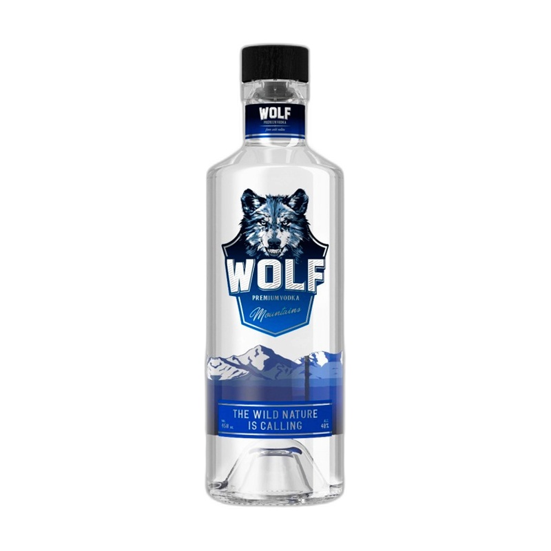 ВОДКА WOLF MOUNTAIN 40% 0,45Л